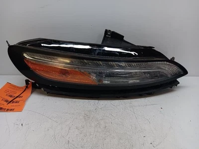 Passenger Corner/Park Light Park Lamp-turn Signal Fits 14-18 CHEROKEE 229454 - Image 1 of 4