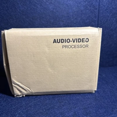 CZY 8K@60Hz DisplayPort KVM Switch – 4 PCs, 3 Monitors, USB 3.0, Audio - Image 1 of 4