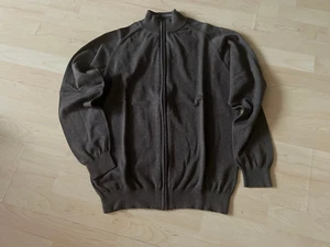 Neuwertige Herren Strick Jacke in hell braun Gr. M - Bild 1 von 3