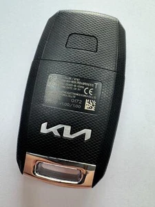 ORIGINAL KIA 3 TASTEN FERNBEDIENUNG KLAPPSCHLÜSSELANHÄNGER GETESTET & FUNKTIONSFÄHIG OMRON OKA-876T - Bild 1 von 4