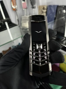 VERTU SIGNATURE S 4G LIKE 🆕 Made UK - Picture 1 of 16