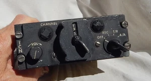 USN USMC Aircraft Pilots Tacan 1972 consola de control caja tipo C-6804/ARN-86 - Imagen 1 de 4