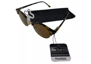 Foster Grant & Co Unisex Polarised Sunglasses - UV400, 100% Protection - Picture 1 of 3