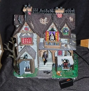 Lemax Spooky Town Boogiemen's Hangout Light Up & Talking - Bild 1 von 6