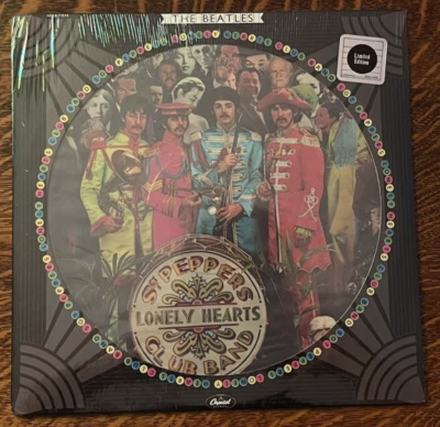 SEALED~12" LP~PICTURE DISC~ BEATLES~ 1978~ SGT. PEPPERS LONELY HEARTS CLUB BAND - Image 1 of 4