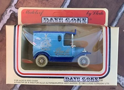 Days Gone by Lledo Diecast DG 6-8 Lindt of Switzerland Ltd, Delivery Truck Blue - Image 1 of 4