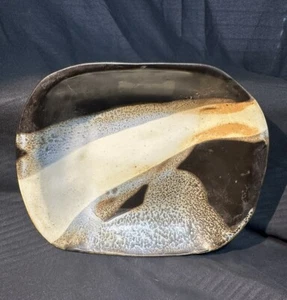 Modern Rustic Aesthetic, Studio Art Pottery Dish, Earth Tone Stoneware Signed - Picture 1 of 8