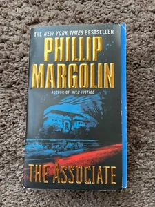 Vintage Paperback Novel: The Associate by Phillip Margolin ~ 2002 - Bild 1 von 4