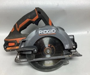 Ridgid R8651  18 Volt  6-1/2" Cordless Circular Saw  Tool Only - Picture 1 of 7