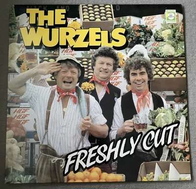 WR854675 A1 B1 First Press The Wurzels Freshly Cut Vinyl Record LP 1983 NM/VG+ - Image 1 of 4