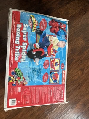 Triciclo de carreras Spider-Man Super Spidey Marvel Kiddieland rueda grande nuevo en caja Foto 1 de 4