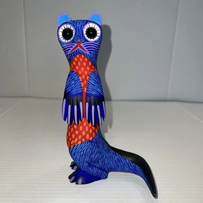 Hector Lopez Oaxacan Wood Carving 8’ Otter Mexican Folk Art - Image 1 of 4