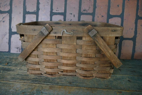 antique small splint picnic gathering basket brown patina  8 x 12 inch diameter Cover