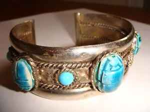 VINTAGE SILVER TONE FAUX TURQUOISE SCARAB CUFF BANGLE BRACELET EASTERN ESTATE - Picture 1 of 12