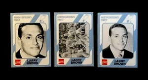 LARRY BROWN 1989 COLECCIÓN COLEGIATA Carolina del Norte Lote de (3) *Cantidad Disponible - Imagen 1 de 8