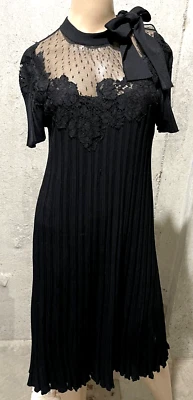 Valentino Bow Pointelle Embroidered Floral Lace Black Sweater Dress 4 6 / MEDIUM - Image 1 of 4