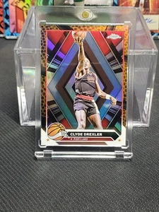 2936G 2023-24 Topps Chrome #72 Clyde Drexler Orange Basketball Refractors - Picture 1 of 3