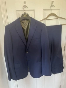 Ted Baker Tailored Fit Navy Three Piece Suit 44R Jacket 36R Trouser Worn Once - Picture 1 of 15