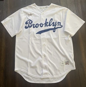 Nike Brooklyn Dodgers Robinson Trikot Größe M - Bild 1 von 4
