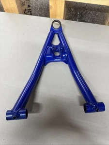 New OEM Yamaha Left Front Lower Arm #1PE-F3570-70-00 - Picture 1 of 6