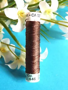 364B/ Beautiful Bobbin of Pure Silk Thread Gutermann Brown No. 446 - Picture 1 of 1