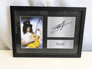 Autógrafo enmarcado Slash con foto: guitarrista Guns N Roses - Imagen 1 de 6