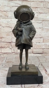Escultura de bronce hecha a mano Banksy Deep Sea Diver Girl: Edición Coleccionista - Imagen 1 de 10