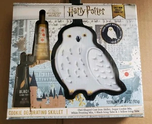 Harry Potter Owl-shaped Cast Iron Skillet Cookie Set (S2L2) - Picture 1 of 2