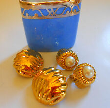GORGEOUS VINTAGE LARGE MONET EARRINGS GOLD, 2 PAIR HAUTE COUTURE RUNWAY CLIP ON