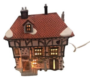 Dept 56 Dickens’ Village Tuttle’s Pub #65072 de 1986-con caja y luz - Imagen 1 de 7