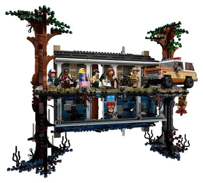 Unbuilt Lego Creator: The Upside Down (75810) With 2287 Pieces. Generic Bricks - Image 1 of 2