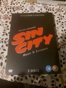 Sin City Steelbook DVD Collectors Edition - 2 Disc Set - Recut & Extended - Picture 1 of 3
