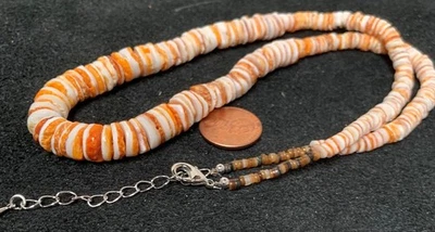 Southwest Orange/white spiny oyster shell/necklace/(b108d-w1) - Image 1 of 2