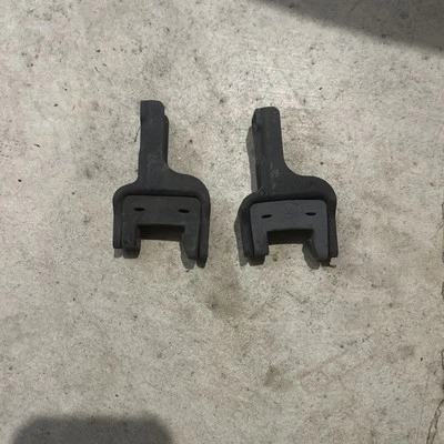 CHRYSLER 300 S 05-23 OEM 2X MOTOR RADIADOR GOMA SOPORTE SOPORTE AISLADOR Foto 1 de 4