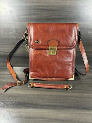 Giudi Bag Purse Size Medium Brown Genuine Leather Italy Shoulder Strap Lock Key - Image 1 of 4
