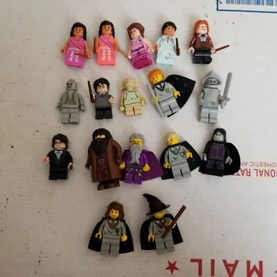 Lego Minifigures Lot Harry Potter Lot of 17 Hermoine Ron Dobby Snape Bundle - Image 1 of 4