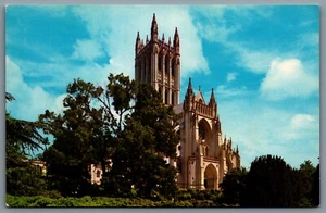 Postcard Washington DC 1960s Cathedral Mount Saint Alban South Transept & Tower - Picture 1 of 2