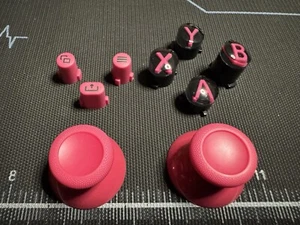NEW Microsoft Xbox Series X 1914 Deep Pink ABXY Buttons Thumbsticks Set 4121 - Picture 1 of 5
