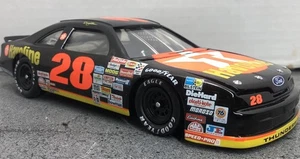 Revell 1991 NASCAR Ford Thunderbird #28 Davey Alison 1:24 Texaco Havoline VTG - Picture 1 of 8