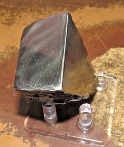 BEAUTIFUL 454 GM.  CAMPO DEL CIELO METEORITE 1 # TRIPLE CUT 3 POLISHED SIDES - Picture 1 of 7