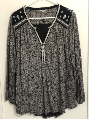 Blusa Lucky Brand 3X Negra Blanca Floral Boho Campesina Top Manga 3/4 Bordada Foto 1 de 4