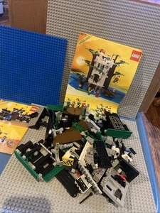 LEGO Forestmen's River Fortress 1989 vintage #6077 incompleto - Foto 1 di 3