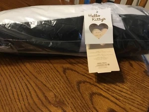 Pottery Barn teen hello kitty round beach towel-NIP-NLA - Picture 1 of 2