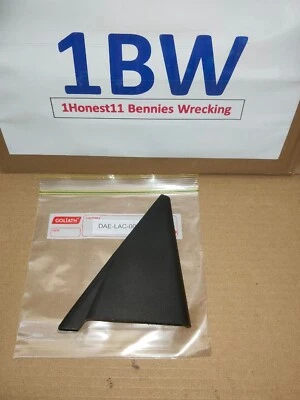 Daewoo Lacetti Ventana Triángulo Plástico 1.8L 2003 2004 Sedán Trasero Izquierdo Foto 1 de 2