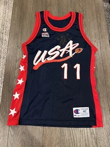Karl Malone 1996 USA Dream Team Olympic Champion Jersey Size 40 Autograph - Picture 1 of 2