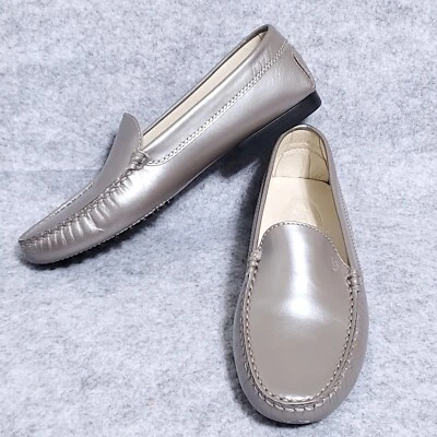 MOCASINES VENECIANOS TODS MUJER PELTRE CUERO SUELAS DRIVER 7 CASI COMO NUEVOS. Foto 1 de 4