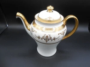 Minton Riverton Coffee Pot RARE- Never Used - Picture 1 of 7