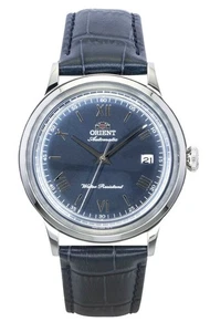 Reloj para hombre Orient Bambino clásico con correa de cuero esfera azul marino RA-AC0024L - Imagen 1 de 3