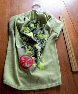 Canine Dragon T-Shirt ~ Neu mit Etikett ~ Large - Bild 1 von 2