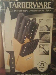 Farberware Set di Coltelli per Posate 23 Pezzi Bordo Fine con Blocco, Tripla Rivettatura - Foto 1 di 3